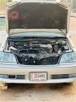 تۆیۆتا کراون